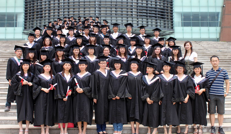 社会历史学院2011届档案专业毕业生合影